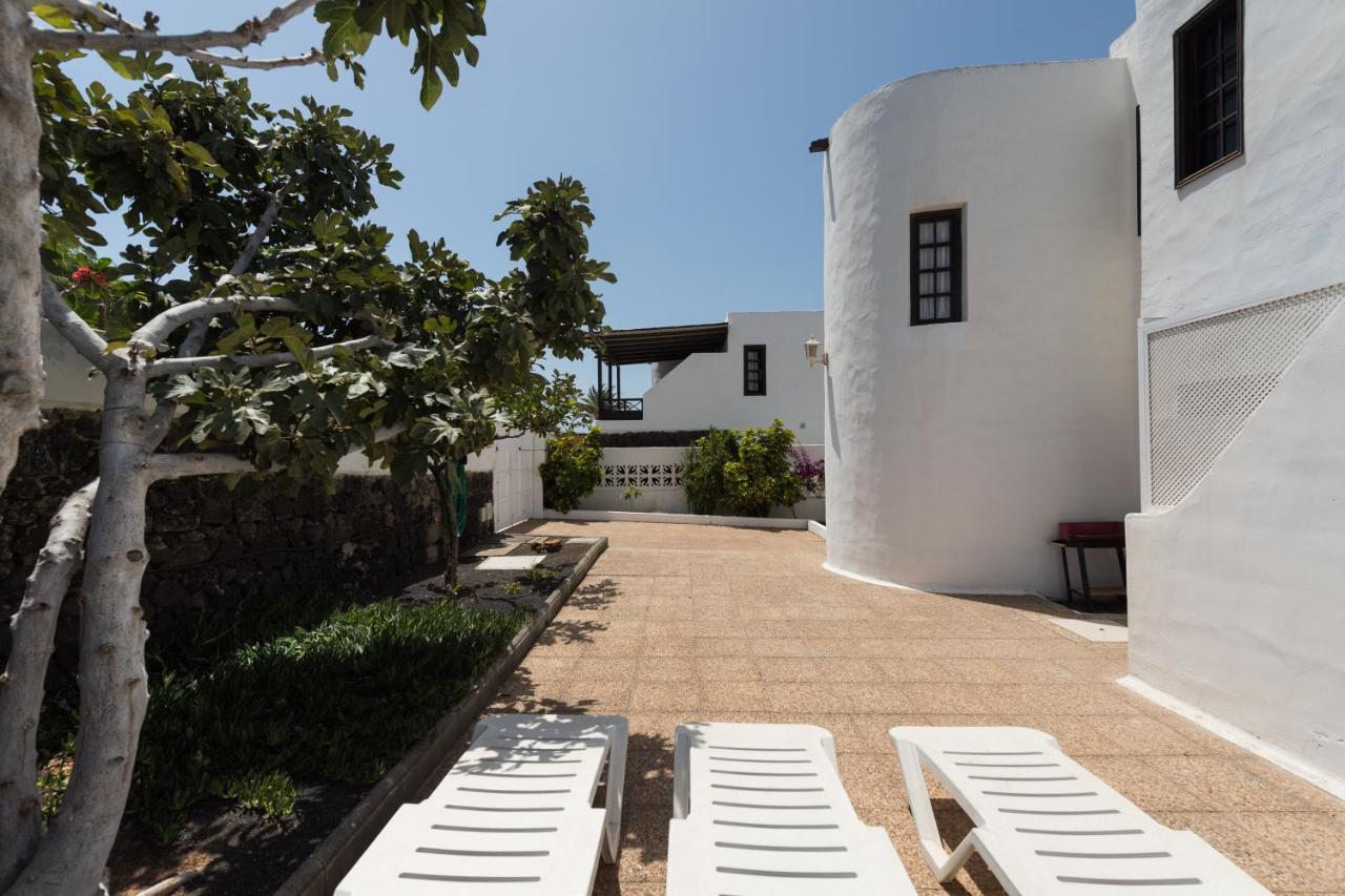 2Br Beach House - Solarium & Shower Terrace - 13 Puerto del Carmen  Exterior photo