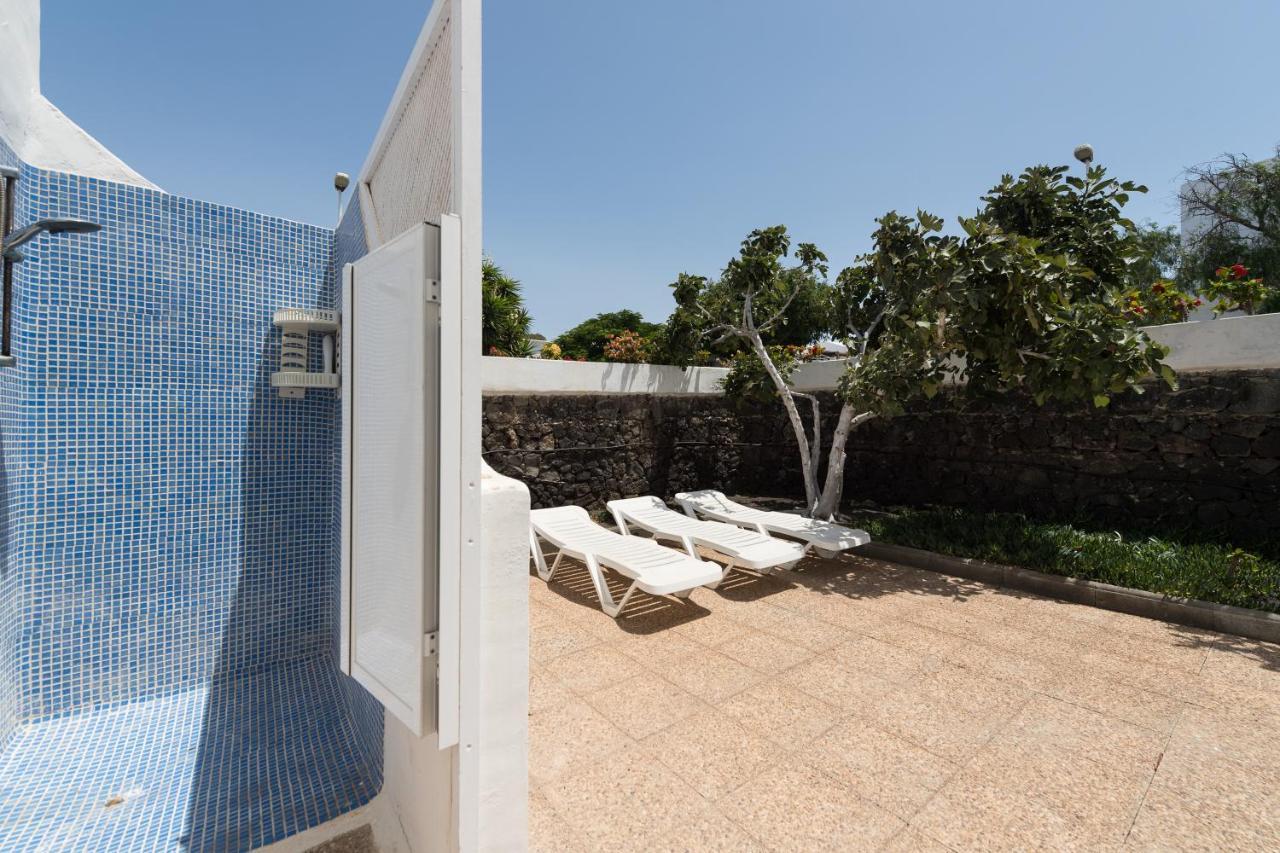 2Br Beach House - Solarium & Shower Terrace - 13 Puerto del Carmen  Exterior photo