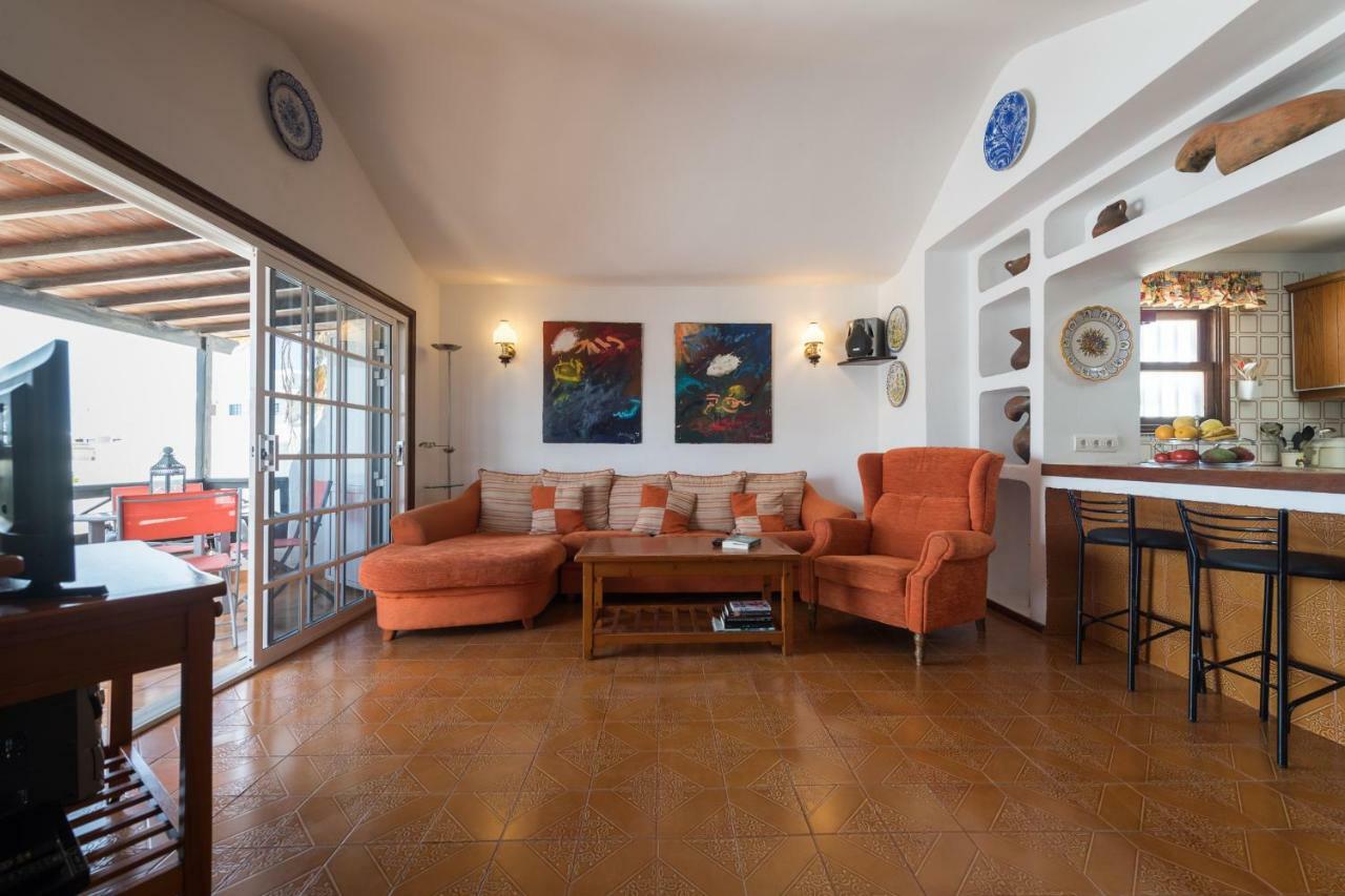 2Br Beach House - Solarium & Shower Terrace - 13 Puerto del Carmen  Exterior photo