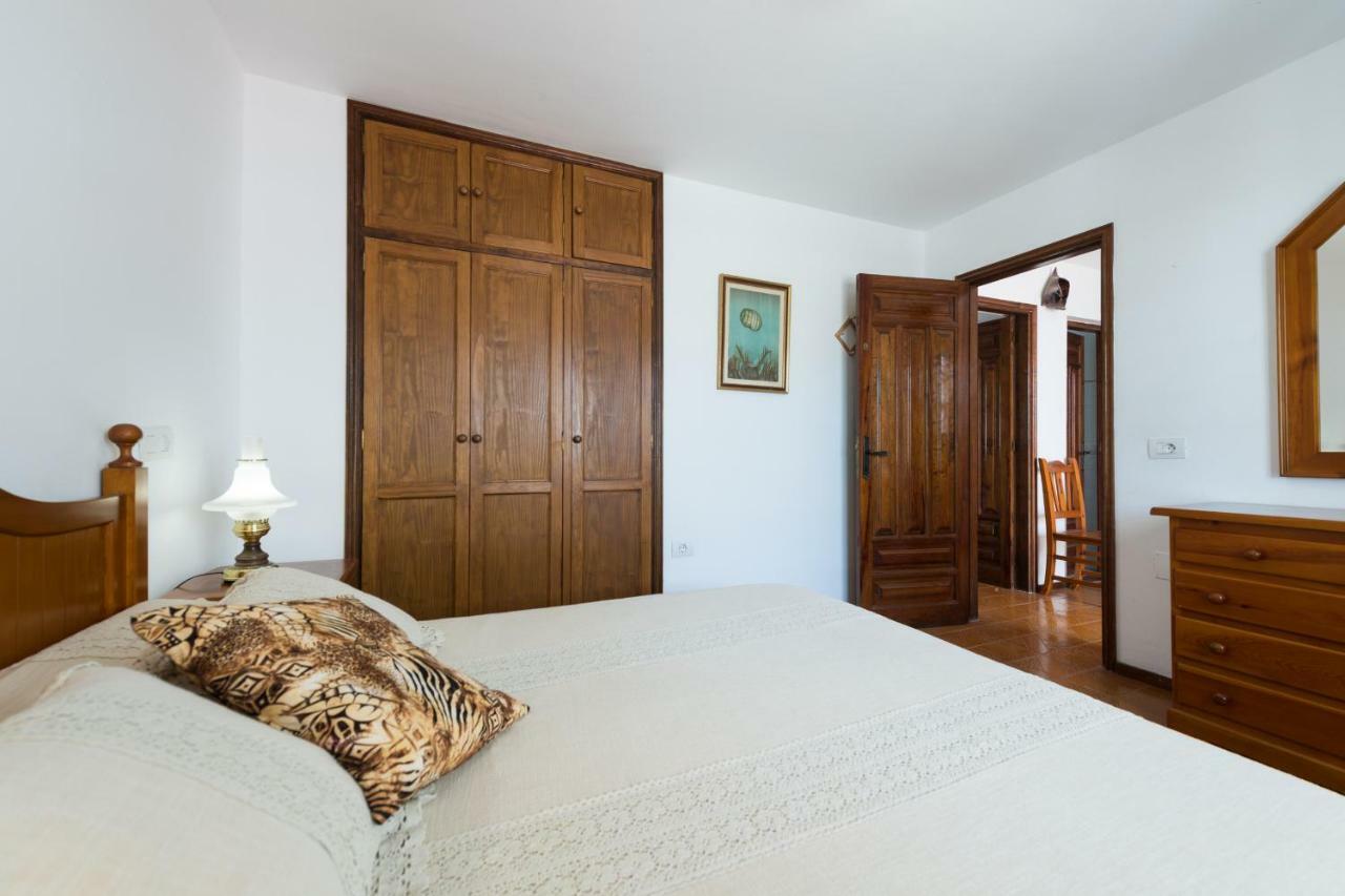 2Br Beach House - Solarium & Shower Terrace - 13 Puerto del Carmen  Exterior photo