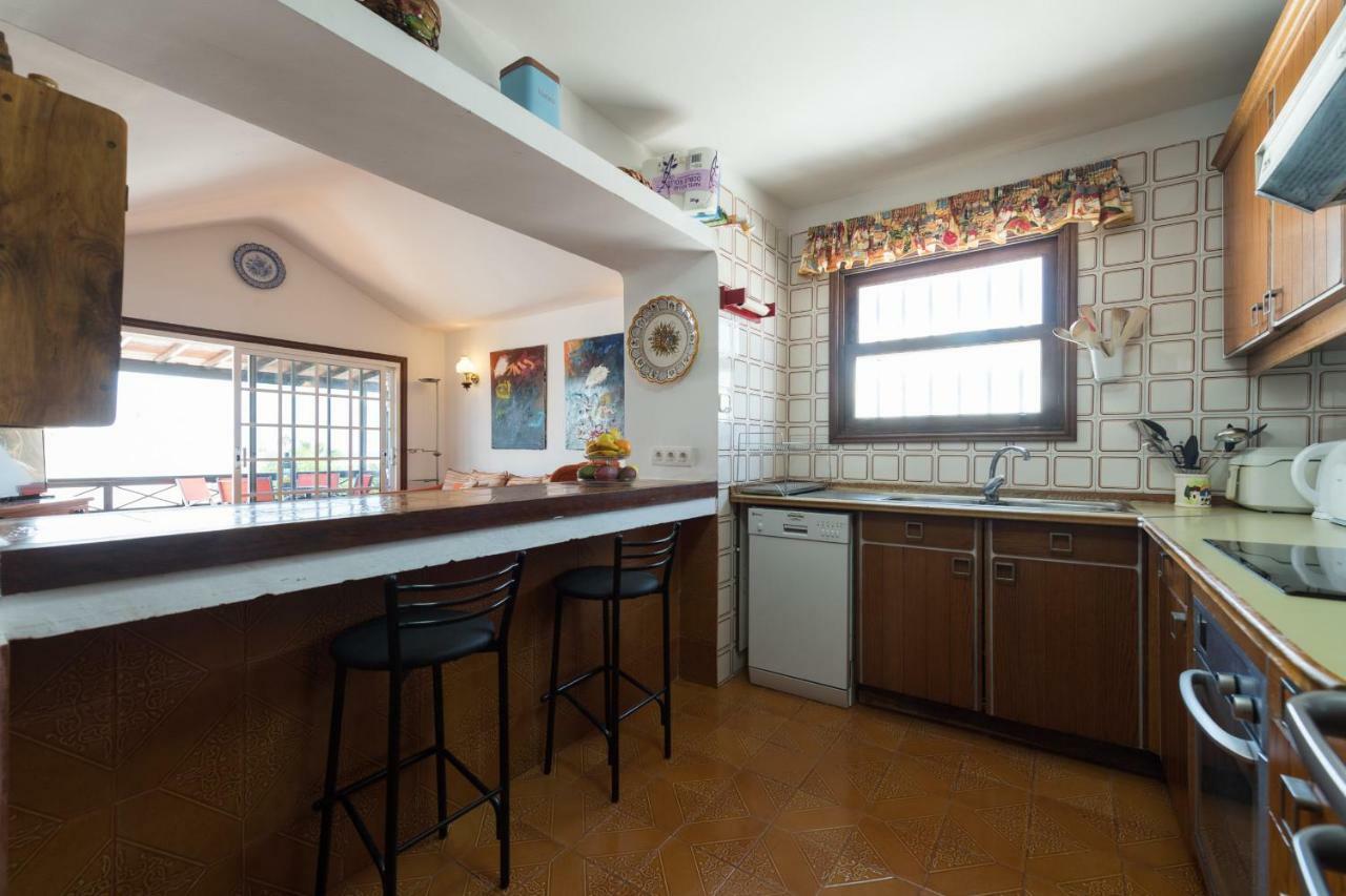 2Br Beach House - Solarium & Shower Terrace - 13 Puerto del Carmen  Exterior photo